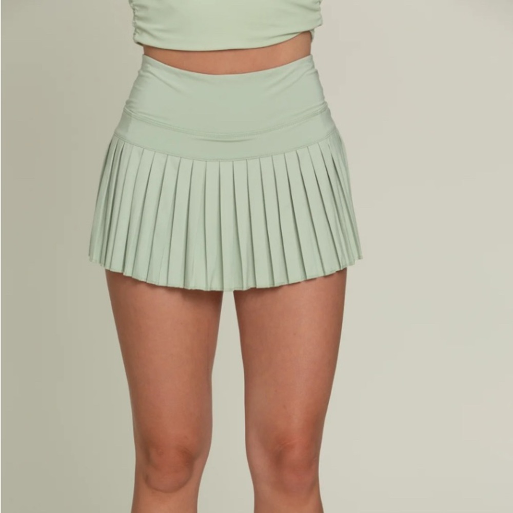 Pastel Green Gold Hinge tennis skirt